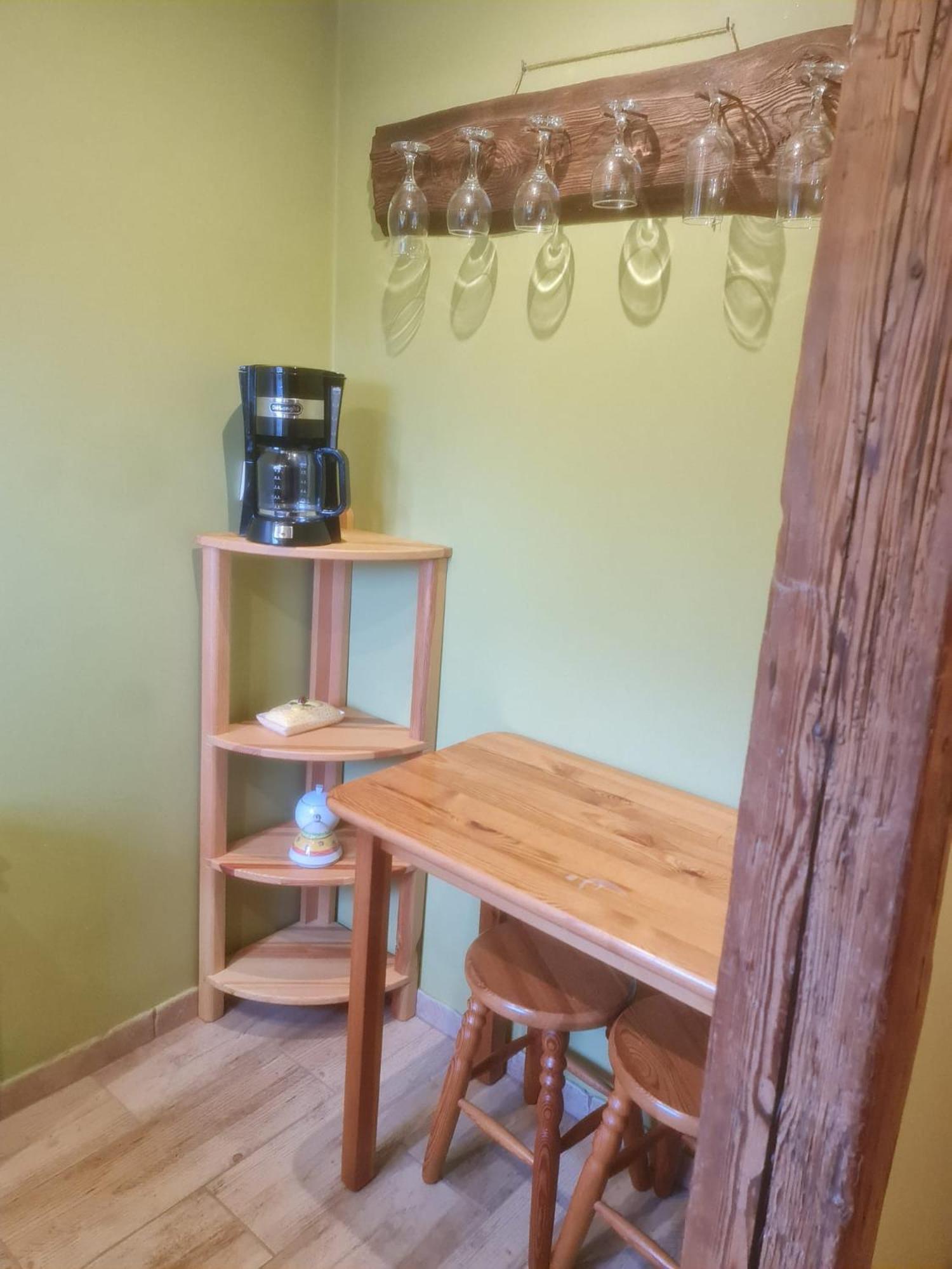 Apartamenty I Pokoje Aneta เปียโควิเซ ภายนอก รูปภาพ