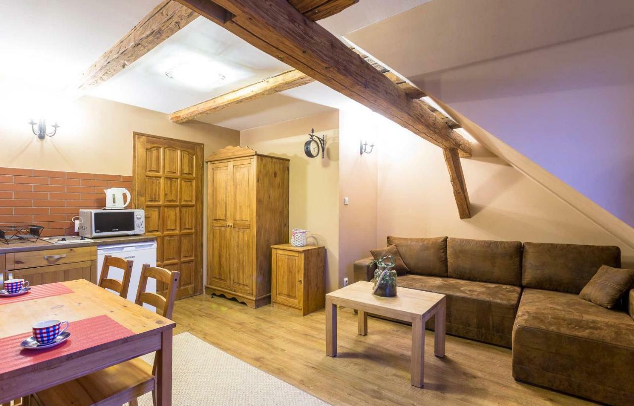 Apartamenty I Pokoje Aneta เปียโควิเซ ภายนอก รูปภาพ